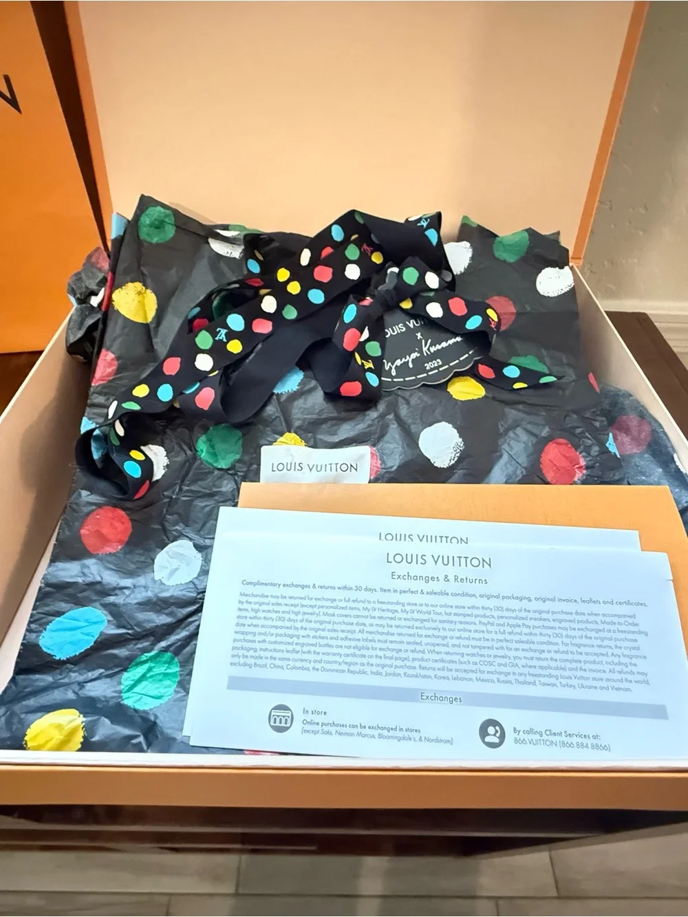 Authentic Louis Vuitton Gift Box Set- Yayoi Kusama